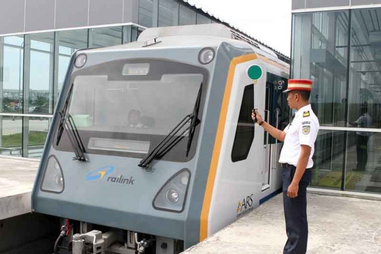 Jalur Kereta Layang Kualanamu Hilangkan Perlintasan Sebidang