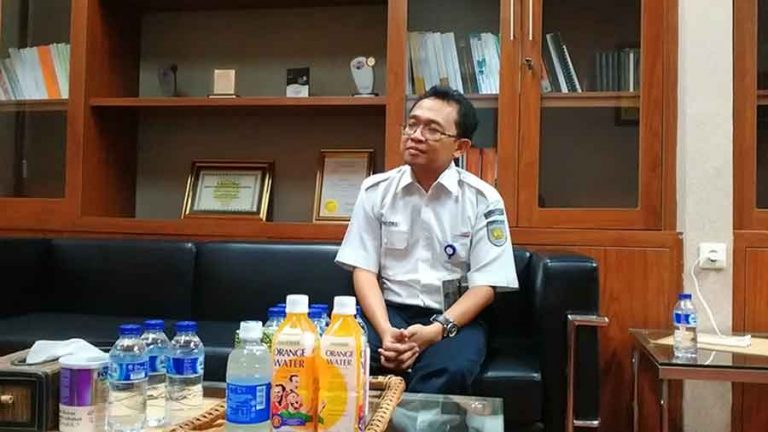Hadapi Tol dan Penerbangan LCC, PT KAI Rancang Layanan “Door to Door Services”