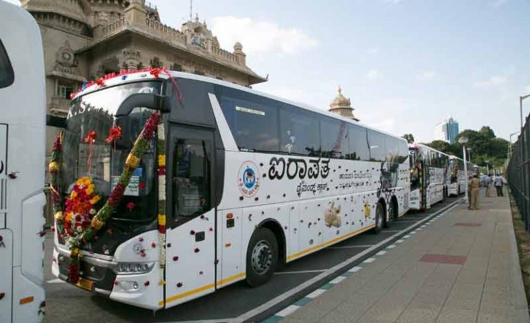 Airavat, Bus AKAP dengan Fasilitas Mini Bar dan Toilet Kering