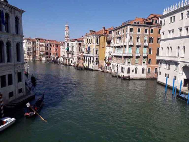 Italia (1) : Menjajal Transportasi di Venesia, Tak Beda Jauh dengan TransJakarta