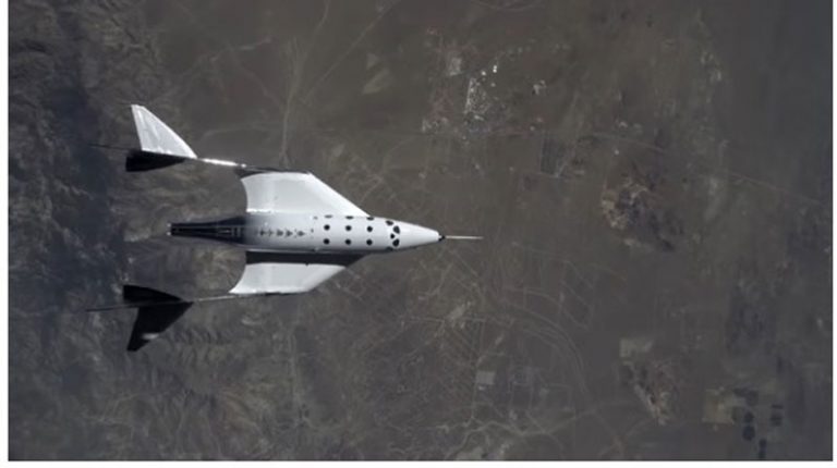 Virgin Galatic Uji Coba Pesawat Luar Angkasa Komersial