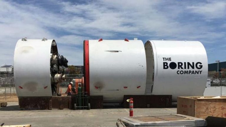 Elon Musk, CEO SpaceX Ini Paparkan Ide Entaskan Masalah Kemacetan