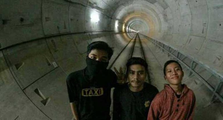Beredar Welfie Tanpa Alat Perlindungan Diri di Area Proyek, PT MRT Lakukan Teguran Keras
