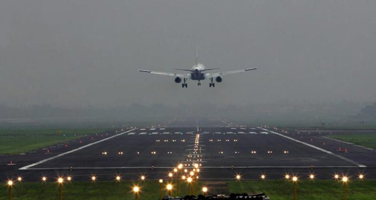 Hanya Dengan Single Runway, Bandara di Mumbai Layani 837 Penerbangan Per Hari