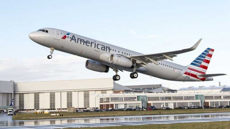 Viral! Ngadu Diperkosa Penumpang, Pramugari American Airlines Malah Dipecat