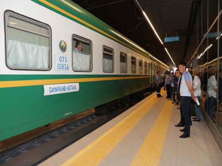 Gelar Expo Berskala Internasional, Kazakhstan dan Uzbekistan Luncurkan Kereta Lintas Perbatasan