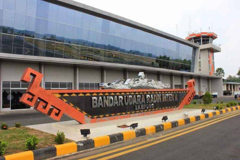 Bandara Radin Inten II Semakin Keren dengan Lorong Fiberglass