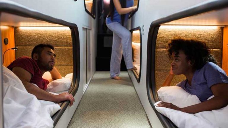 Cabin Tawarkan Layanan Sleeper Bus Full Service