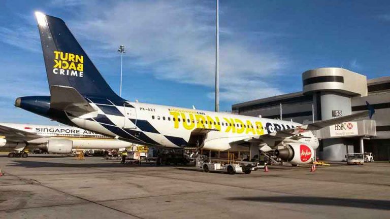 Ada ‘Turn Back Crime’ di Airbus A320 AirAsia