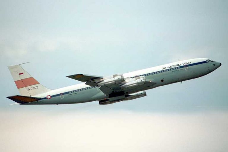 Jejak Boeing 707 di Indonesia: Pernah Dioperasikan 4 Maskapai Hingga Jadi Pesawat Kepresidenan