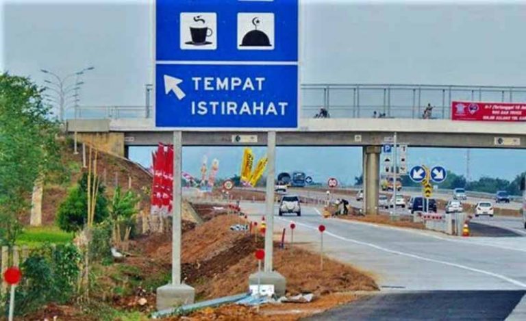 Jangan Asal Melipir, Ini Dia Tips Aman Gunakan Fasilitas di Rest Area