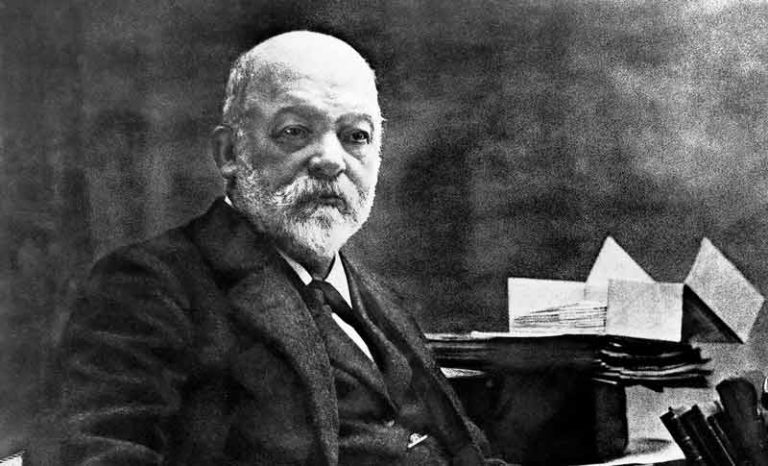 Gottlieb Wilhelm Daimler – Serap Ribuan Ilmu Jadi Kunci Kesuksesan Bapak Otomotif Asal Jerman Ini