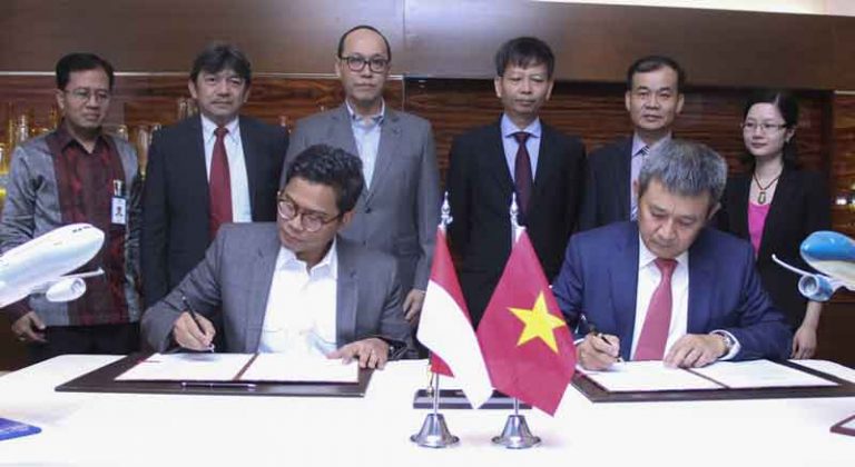 Sesama Anggota SkyTeam, Vietnam Airlines dan Garuda Indonesia Sepakati Codeshare dan MRO