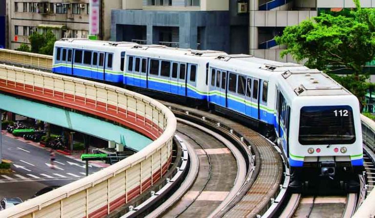 Peringati HUT Ke-30, Enam Armada MRT di Taipei Tampilkan Nuansa Theater