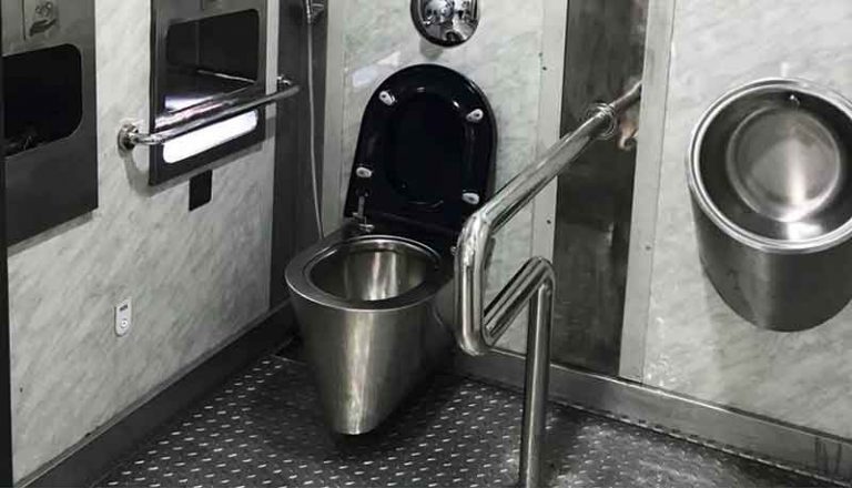 TransJakarta Luncurkan Smart Toilet Perdana di Halte Monas dan Balai Kota
