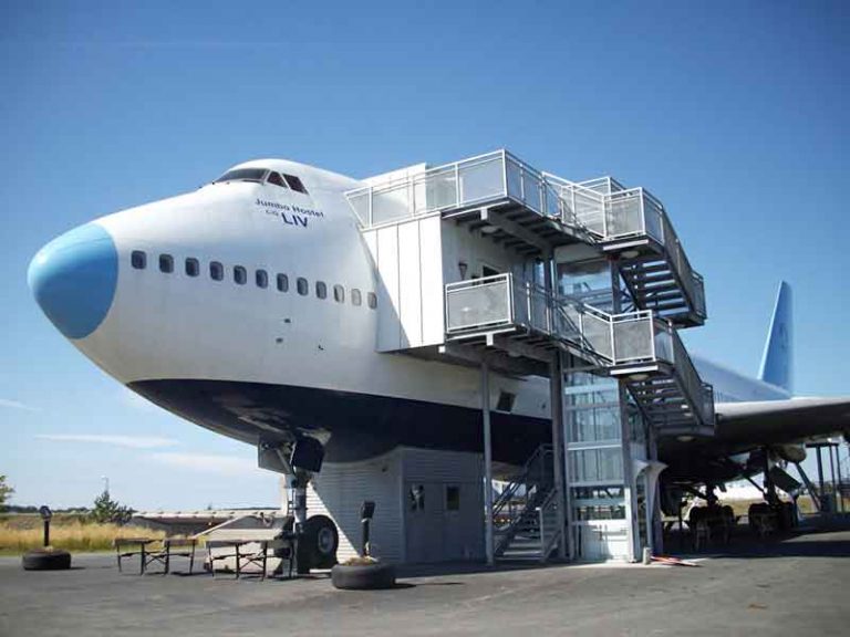 Jumbo Hostel Boeing 747, Penginapan Premium di Lingkungan Bandara Arlanda Stockholm