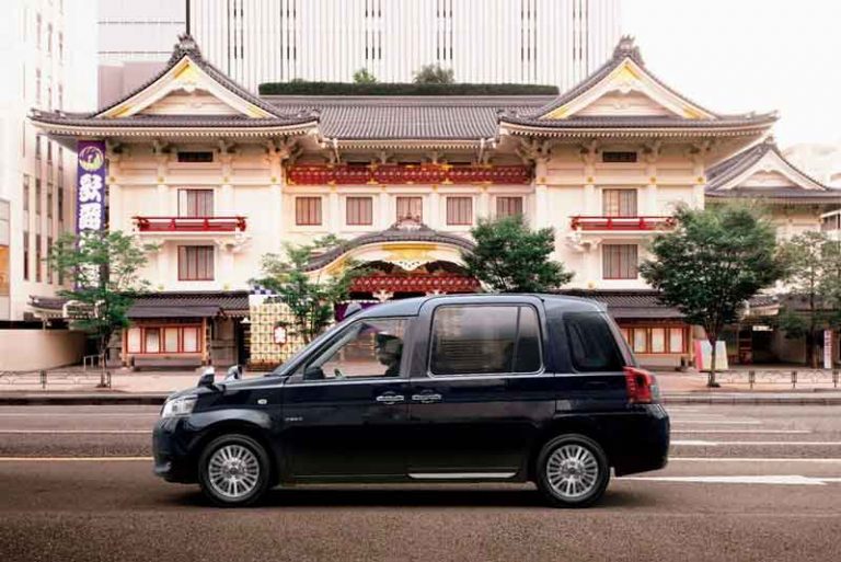 Toyota Lansir JPN Taxi, Prototipe Taksi dengan Bahan Bakar Hybrid
