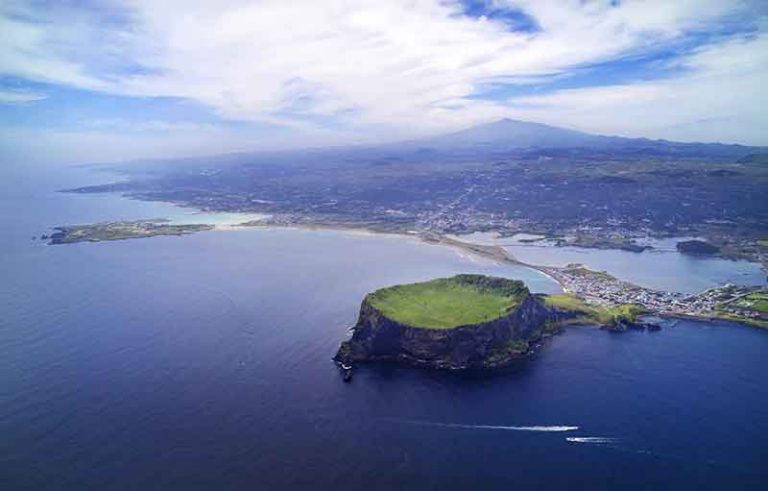 Khusus ke Pulau Jeju, Bertandang ke Korea Selatan Memang Tak Perlu Visa