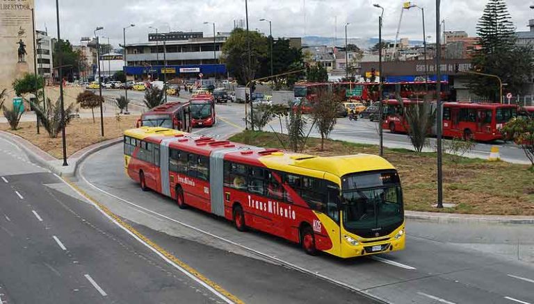 Jadikan BRT Bogota Sebagai Benchmark, ‘Eksekusi’ TransJakarta Masih Jauh dari Harapan
