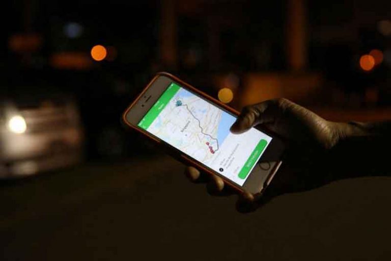 Grab Hadirkan Fitur Telepon Pengemudi Tanpa Pulsa