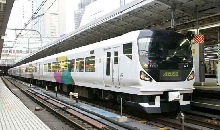 Unik! Berangkat Lebih Awal, Operator Kereta di Jepang Justru Meminta Maaf Kepada Penumpang