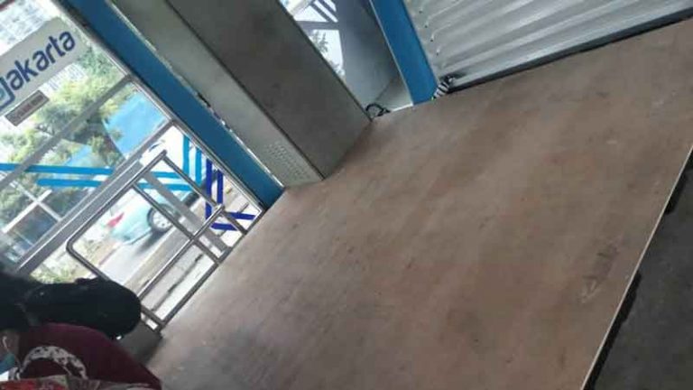 Yuk Mampir di Halte Karet, TransJakarta Siapkan Mushola Untuk Calon Penumpang