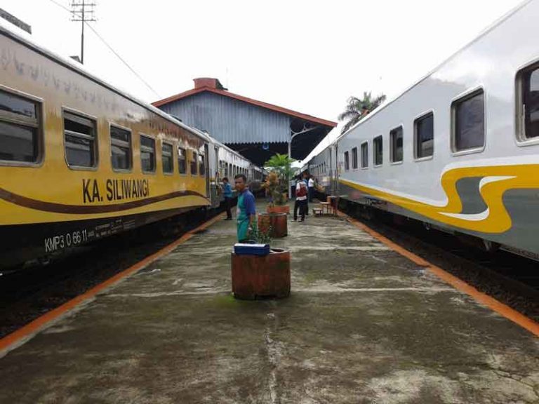 KA Ekonomi Siliwangi, Tawarkan Keindahan Alam di Rute Sukabumi-Cianjur