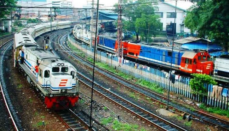 Mengenal Lebih Dalam Emplasemen, Istilah Perkeretaapian Yang Terlupakan Mengenal Lebih Dalam Emplasemen, Istilah Perkeretaapian Yang Terlupakan