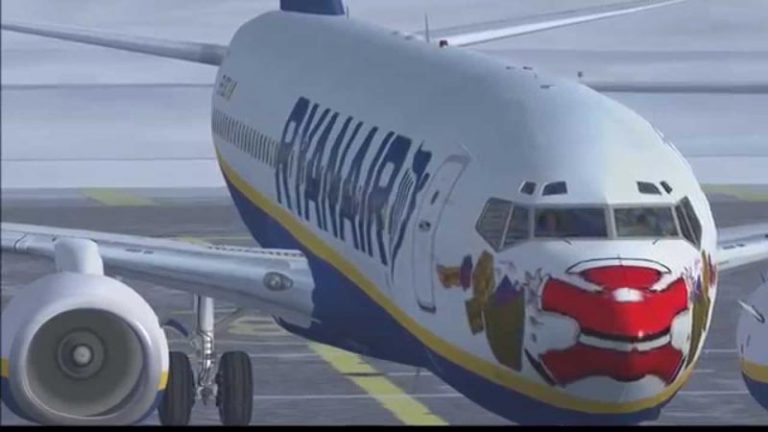 Mulai dari Kado Hingga Rusa Santa Claus, Ini Dia Livery Pesawat Bertema Natal