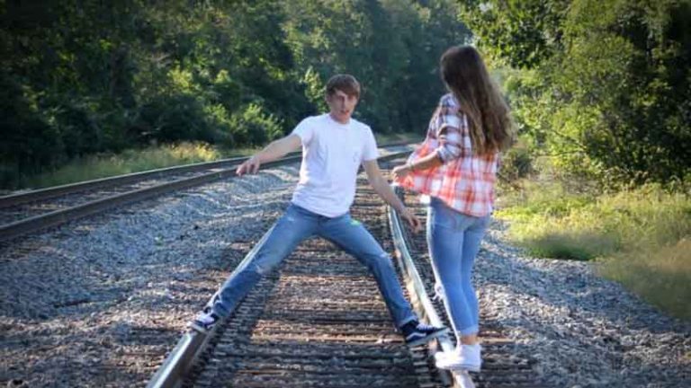 Tragedi di Bangkok, Ketika Selfie di Rel Kereta Kembali Merenggut Nyawa