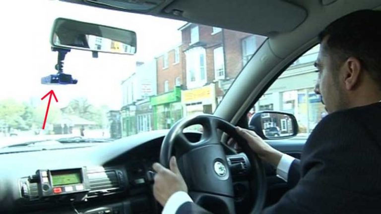 Antisipasi Tindakan Negatif, Kota Cambridge Pasang CCTV di Taksi Online