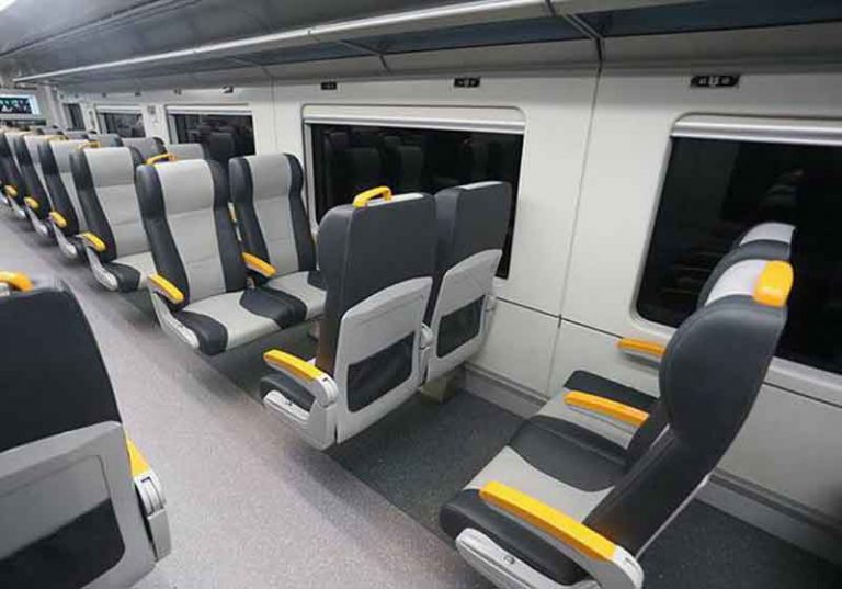 [Video] Intip Fasilitas di Dalam Kereta Bandara Soekarno-Hatta