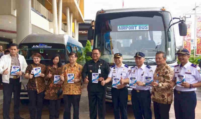 Rangkul Bank Mandiri, DAMRI Siap Adaptasi Metode Pembayaran Non-Tunai pada Layanan JA Connexion