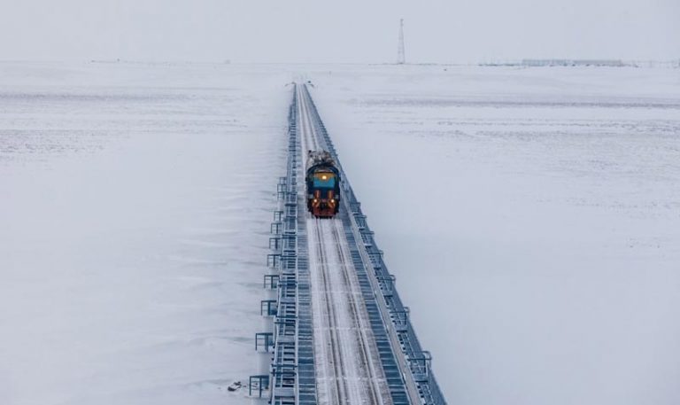 Obskaya – Karskaya, Jalur Kereta Paling Utara yang Akan Bawa Anda ke Ujung Dunia!