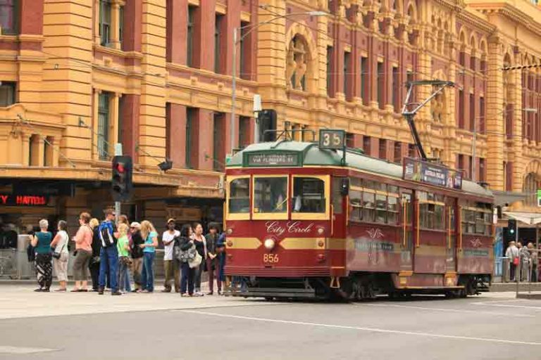Trem di Melbourne, Jaringan Terpanjang di Dunia dan Jadi Ikon Kota