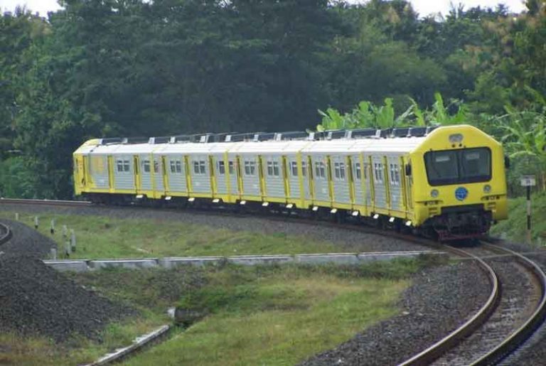 KA Komuter Prameks, Rencana Hingga Ke Sragen dan Pembangunan Jalur Listrik Yogya-Solo