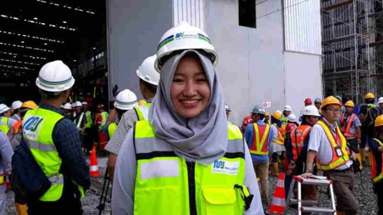 Terdengar Mudah, Namun Inilah Tugas yang Terlupakan dari Tiara Alincia dan 84 Masinis MRT Jakarta