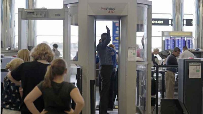 Uji Pemindai “Walk Through,” Bandara Cardiff Jamin Potong Antrean Plus Tingkatkan Keamanan