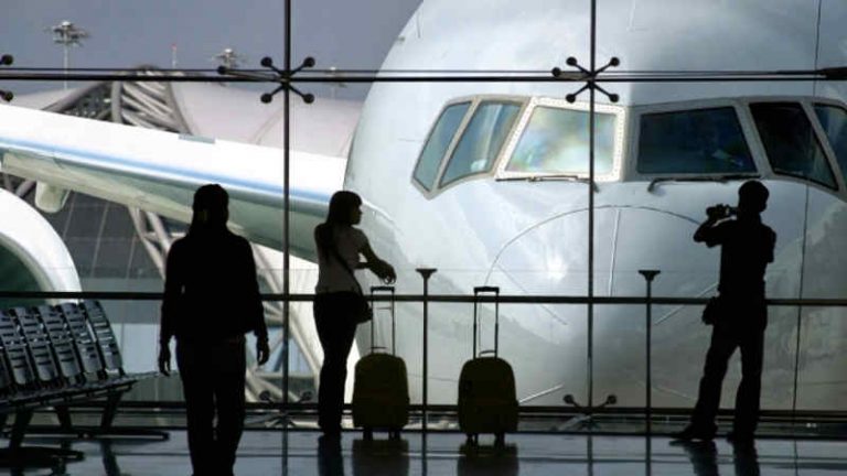 Meski Terdampak Delay, Ini Alasan Pilot ‘Dilarang’ Menerbangkan Pesawat Pada Kecepatan Maksimum