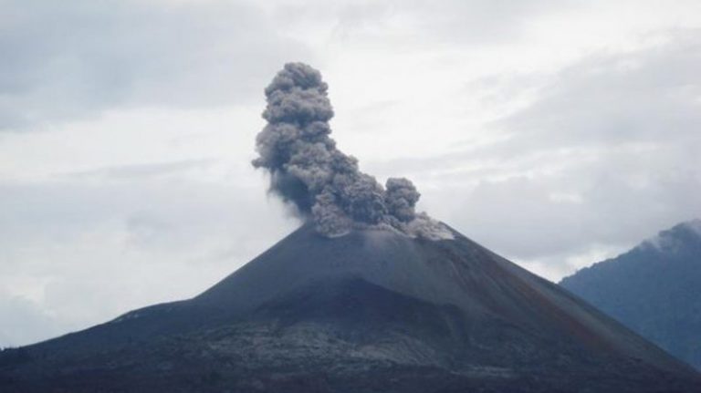 Anak Krakatau Erupsi, Penyeberangan Selat Sunda Tetap Aman, Asal…