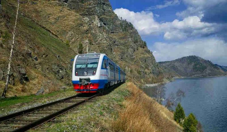 Kim Jong Un Mulai Membuka Diri, Jalur Kereta Trans Siberia Diharapkan Bisa Berakhir di Seoul