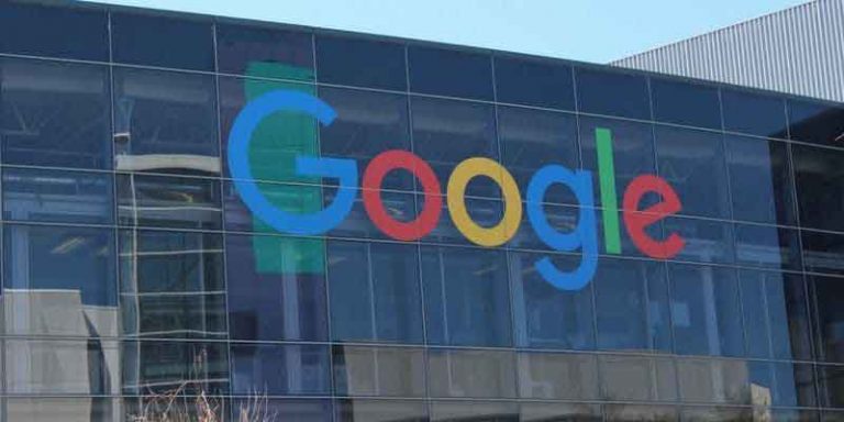 Sukses Hadirkan WiFi Gratis di 400 Stasiun India, Kini Google Rambah Ruang Publik Lain