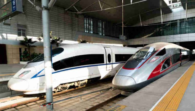 Cina Luncurkan Fuxing High-Speed Train, Mampu Tembus Kecepatan 350 km Per Jam!