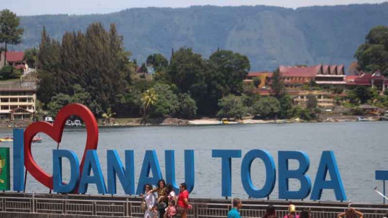 Dilirik Cina dan Korea Selatan, Proyek LRT Sumatera Utara Bisa Sampai Danau Toba
