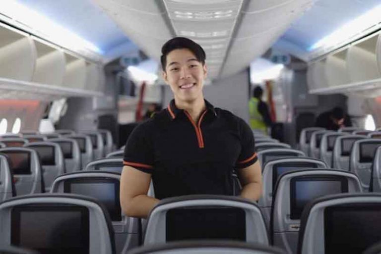 Kasus Awak Kabin Jetstar: Tenaga Asing Dibayar Murah dengan Kerja Ekstra