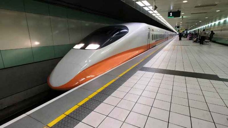 Banyak Pilihan Moda Transportasi, Mudahkan Melancong di Taiwan