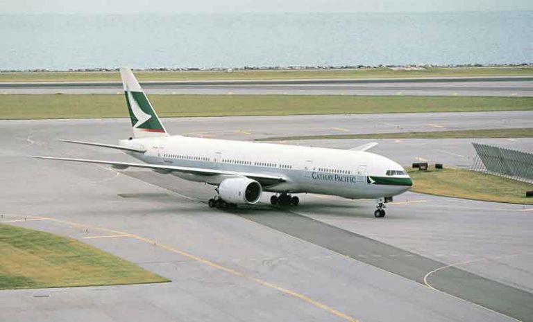 Cathay Pacific Hibahkan Boeing 777-200 Perdana Ke Museum Dirgantara di Arizona
