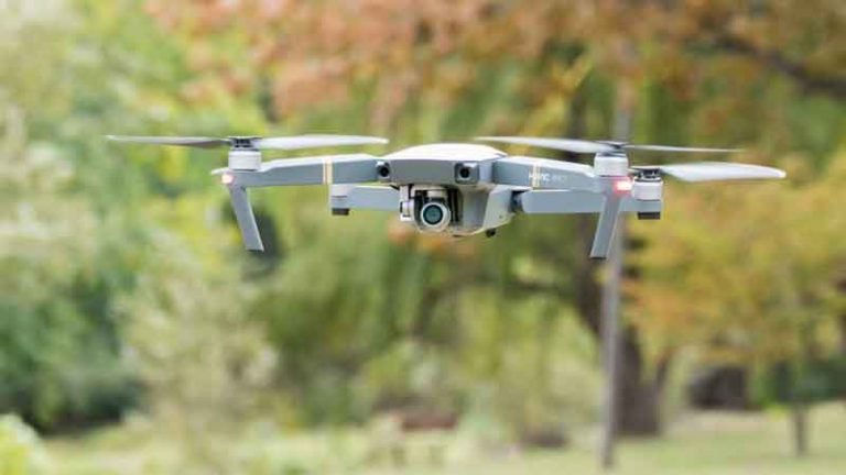 Bawa Drone Saat Melancong? Jangan Lupakan Tips Ini