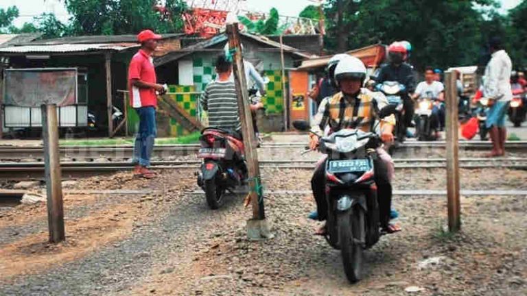 Jumlah Perlintasan Sebidang Liar di Indonesia, Tembus Angka 4.000!
