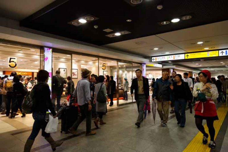 Bakal Isi Area Belanja di Stasiun MRT Jakarta, Inilah 15 Peritel yang Telah Terpilih